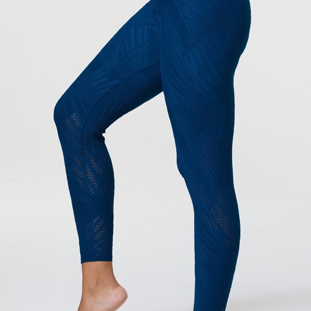 Onzie midi legging